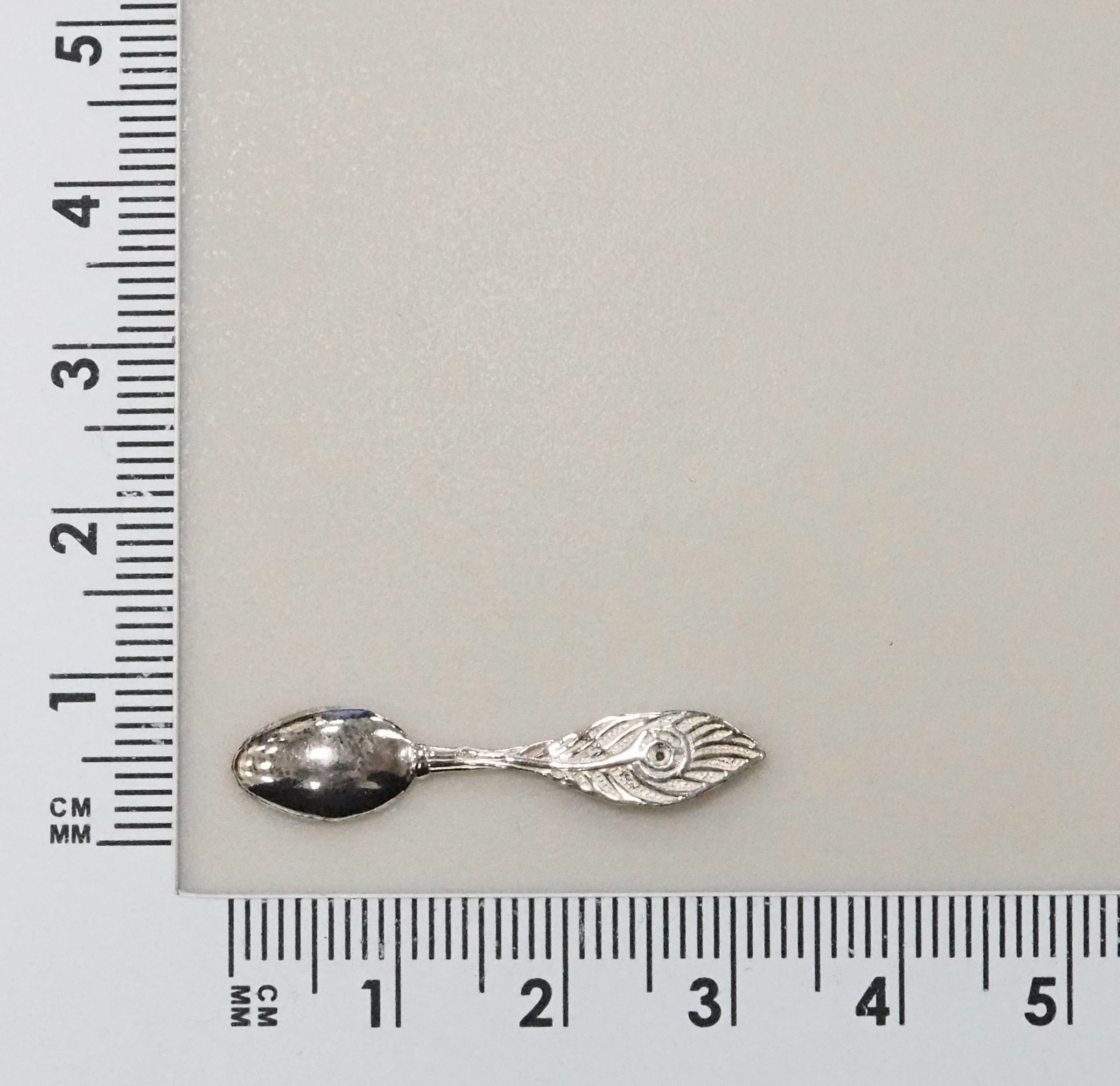 Серебряная ложка-загребушка 925 пробы; вставки 1 Фианит бесцв.;